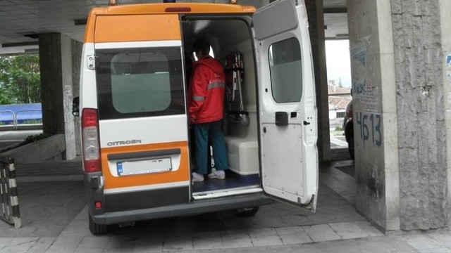 Снимка: Майка би санитарка в пазарджишката болница