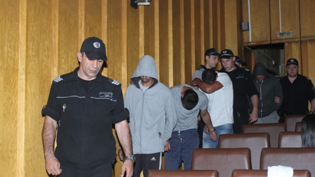 Снимка: Съдът задържа под стража четиримата, обвинени за боя в „Орландовци” в събота