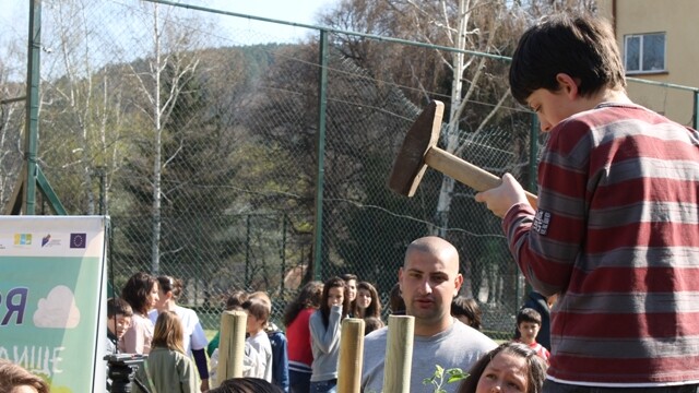 Зелена идея в училище - 83 ОУ „Елин Пелин” - Панчарево