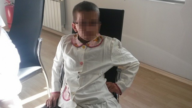Снимка: Изгубеното край село Богдан дете посрещнало с усмивка спасителите си 