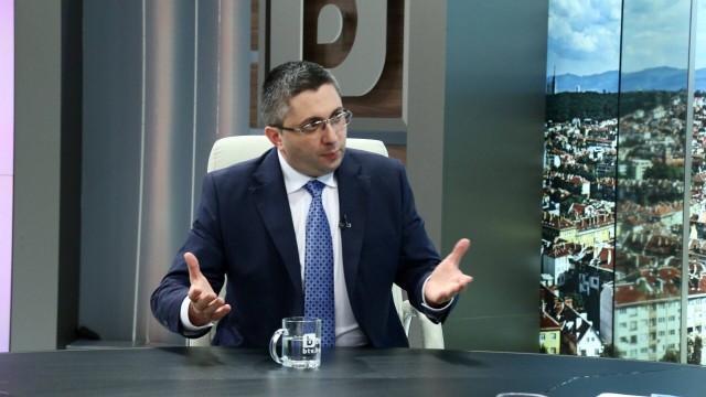 Снимка: Строителният министър пред депутати: Държавата не се отказва от „царските имоти”
