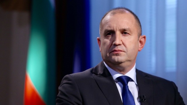Снимка: Румен Радев покани Владимир Путин да посети България