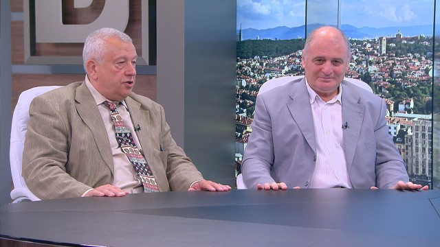Снимка: Николай Радулов: Владимир Пелов с брада и качулка трябва да изглежда двойно по-подозрителен