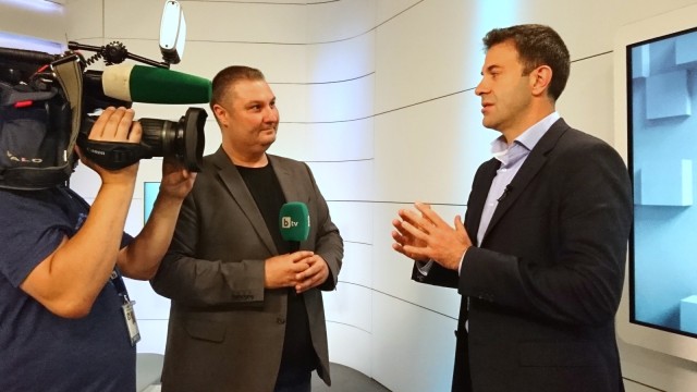 Снимка: Най-важното от България и света ще стига до зрителите по още по-атрактивен и динамичен начин от новото студио на bTV