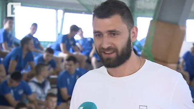 Цветан Соколов: Волейболът липсва! Като играя с децата, топката ми се струва квадратна
