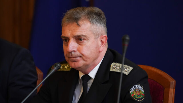 Началникът на отбраната адмирал Емил Ефтимов ще вземе участие в