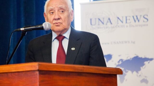 Снимка: На 92-годишна възраст почина дипломатът Иван Гарвалов