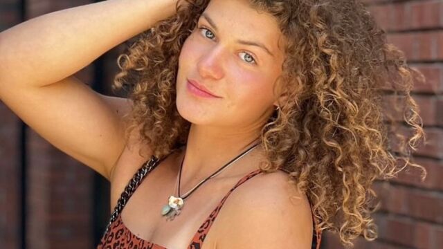 Снимка: Участничка в Survivor е сред финалистките в конкурс за красота