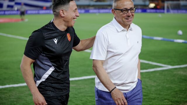Снимка: Илиан Илиев след срама в Гърция: 3 или 4 гола... не е чак толкова важно! (ВИДЕО)