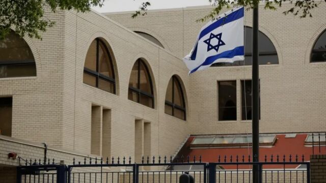 Израел затваря посолствата си по света след ударите срещу Иран
