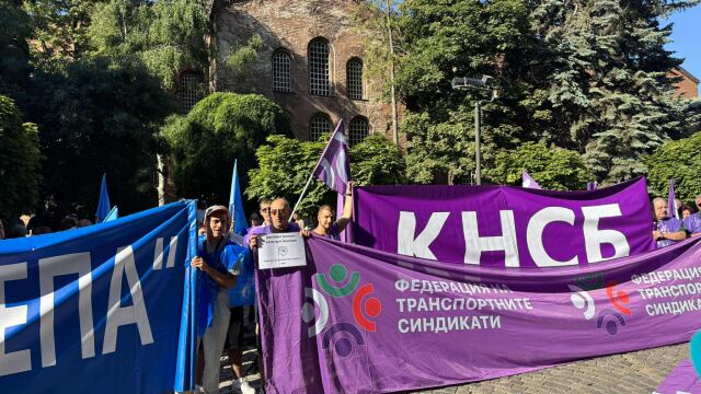 Столичният градският транспорт излиза на протест – обещаните им пари не са изплатени