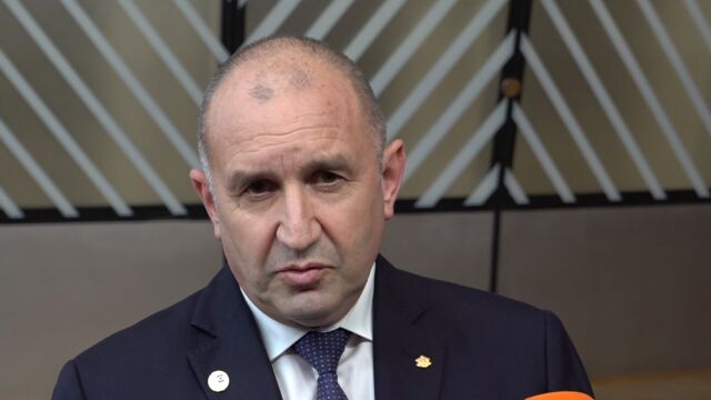 Снимка: Румен Радев: България има капацитет за производство на дрон и антидрон системи