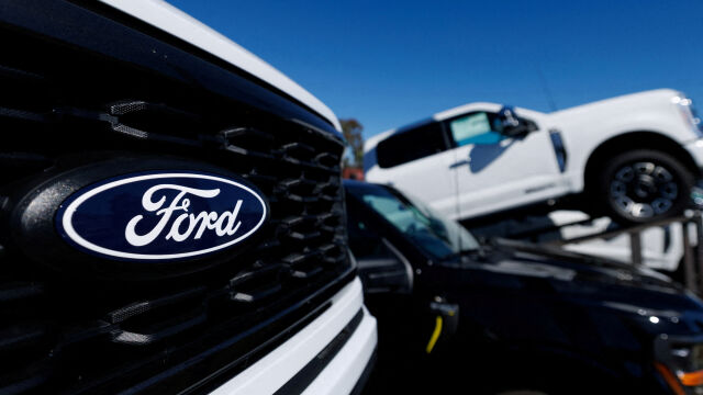 Снимка: Ford уволни опитните си инженери и ги замени с ИИ. След провал с тестове започна да връща отново хората