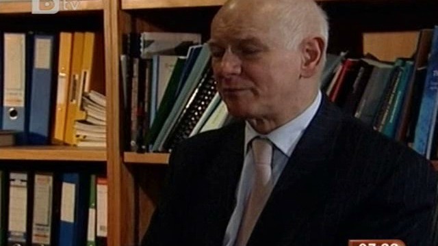 Снимка: Кадафи свали директор на лондонски университет от поста му