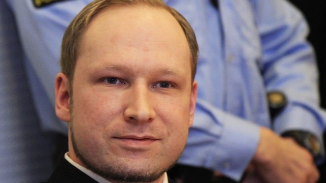 Снимка: Адвокат на дявола... Андерш Брайвик