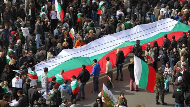 Снимка: Протестът срещу монополите няма да роди партия