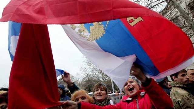 Снимка: Лидер в Крим обеща присъединяване към Русия до края на март