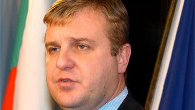 Снимка: Каракачанов: Трябва да сме активни на Балканите, не да ходим след събитията