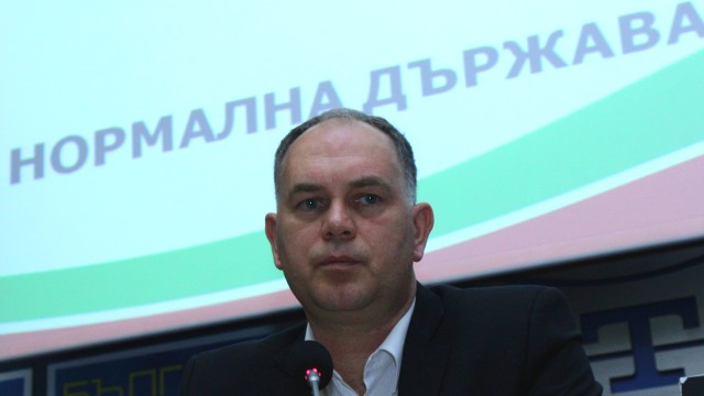 Снимка: Георги Кадиев обяви новата си партия – „Нормална държава”
