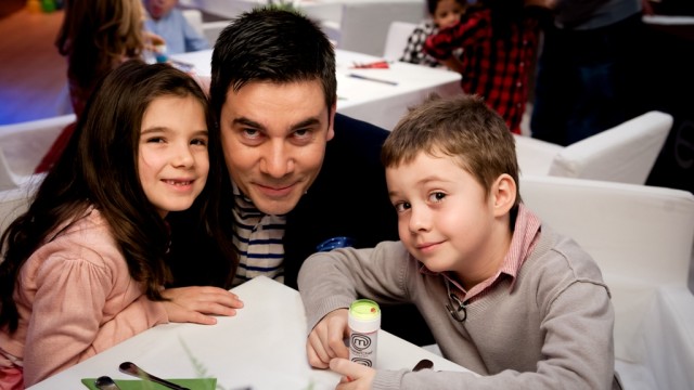Дъщерята на Виктор Ангелов  Натали и нейните приятели стават жури в MasterChef – тази вечер от 21:30 часа по bTV 