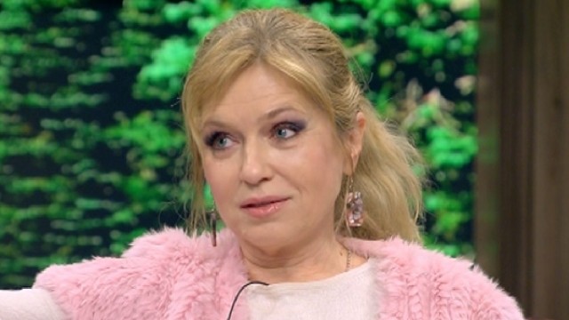 Снимка: Мадлен Алгафари: Когато не ни достига любов, храната се явява заместител