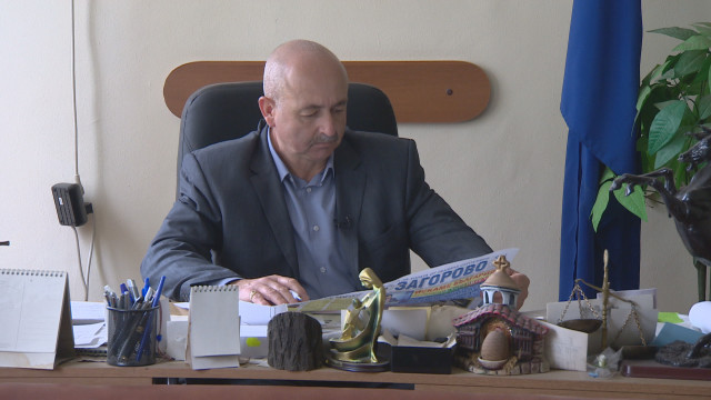 Снимка: Кметът на с. Бошуля подаде оставка, за да стане... пътен полицай