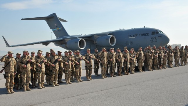 Снимка: Заради липса на пари: Армията ни може да изпълнява задачите си само частично