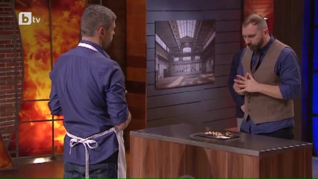 Колко крака има пилето?