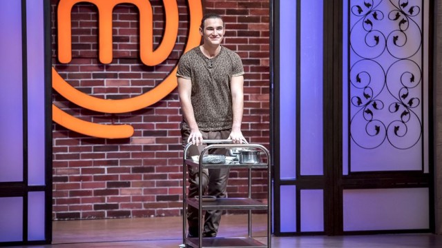 Димитър Тончев заслужи златната MasterChef престилка на Андре Токев с авангарден „тако“ сладолед