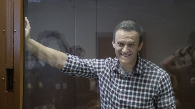 Снимка: Знаменитости с писмо до Путин, настояват Навални да получи медицинска помощ