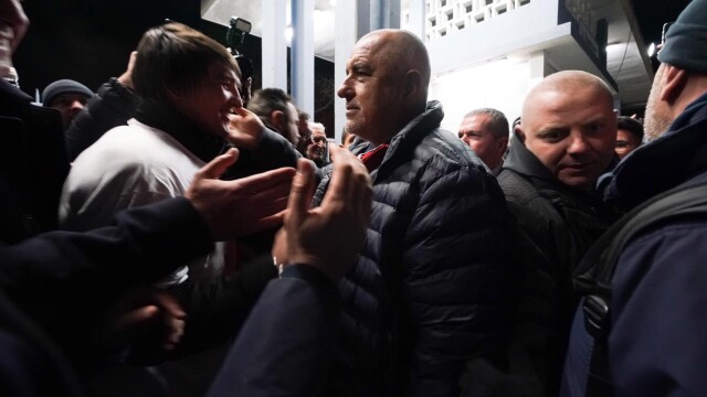 Снимка: Извикаха Бойко Борисов на разпит в прокуратурата