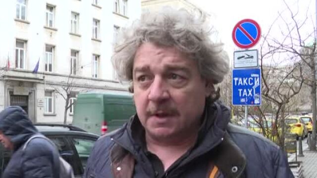 Снимка: След напрежението в Народния театър - какви са реакциите на театралната гилдия? (ВИДЕО)