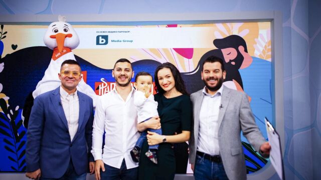 Снимка: Иван и Андрей търсят нови 20 бебета