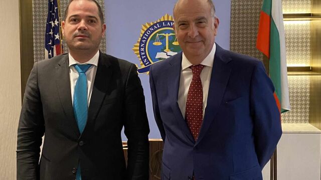 Снимка: Калин Стоянов: Качественото обучение на служителите на МВР е основен приоритет