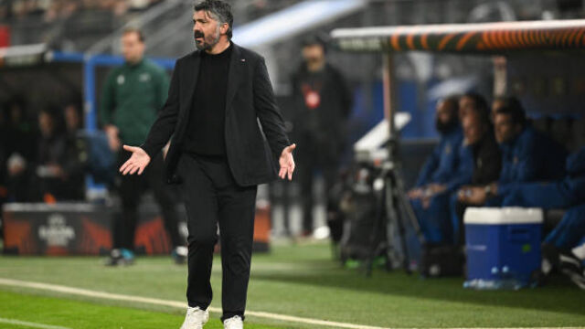 Снимка: Докато други се съдят, Гатузо направи обратното