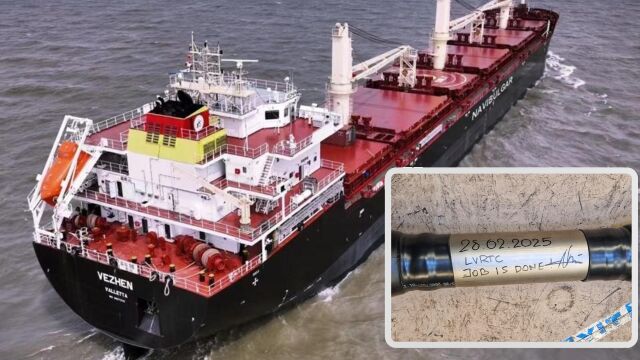 Инженерите на Латвийския радио и телевизионен център LVRTC и екипажът