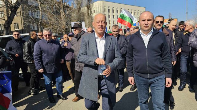 Снимка: Прокуратурата иска отстраняването на кмета на Минерални бани