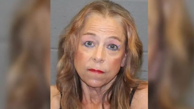 56 годишна американка е арестувана  в град Уотърбъри щата Кънектикът Според обвиненията