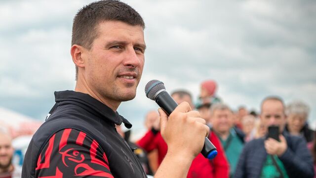 След решението на Конституционния съд партия Величие влиза в парламента