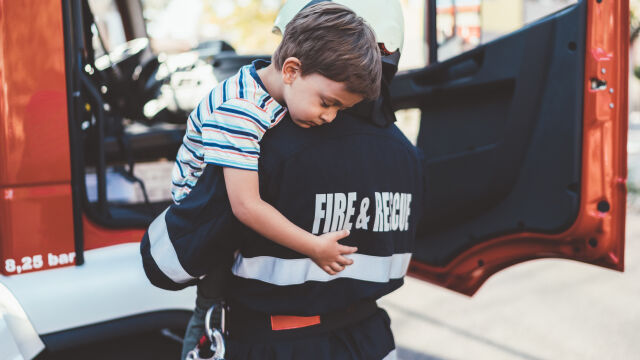 Спасиха дете от горяща къща в Сливен съобщиха от пресцентъра