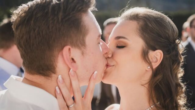 Снимка: Жена изпревари Етиен! Коя е новата госпожа Шумахер? (СНИМКИ)