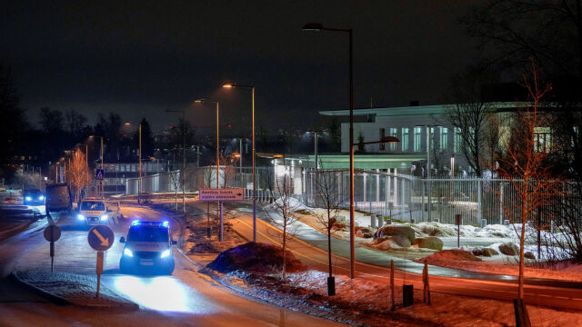 Снимка: Експлозия в американското посолство в Осло