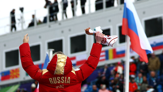 Снимка: Под петте кръга: Първа титла за Русия от 12 години! 