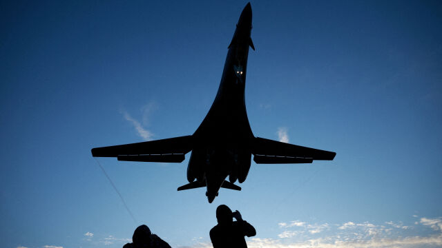 Снимка: „Искахме роля и да сме сред интересите на САЩ. Заявката дойде“: Американците искат да ползват румънски бази заради Иран