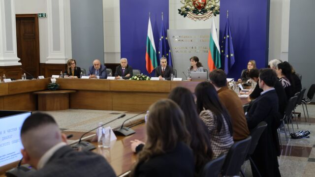 Снимка: МВР отваря „гореща линия“ за изборни нарушения месец преди вота