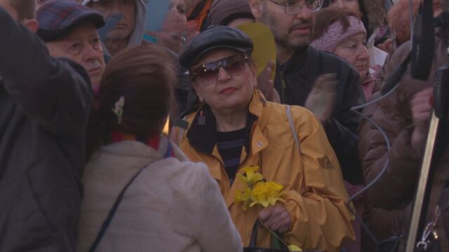 Майката на Ивайло Калушев: Защо ги убиха? Кой ги уби? Кочината (ВИДЕО)