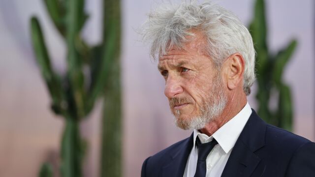 Снимка: Шон Пен, който не беше на Оскарите, е в Киев и ще се срещне с Володимир Зеленски