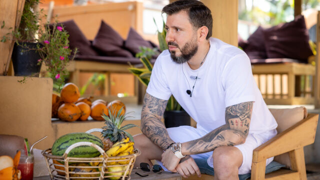 Снимка: Мартин се завръща в „Ергенът“. Първи целувки разпалват страст и раздор в имението на любовта тази седмица по bTV