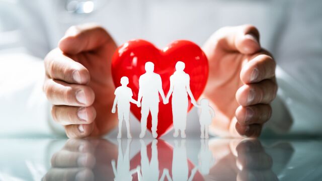 Снимка: Сигурна застраховка при злополука за вашето спокойствие