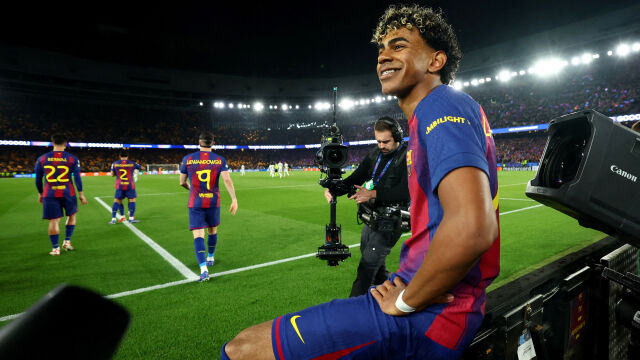 Снимка: 7 е добро число: Барселона сряза крилете на 